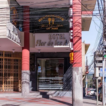 Hotel Flor De Los Andes Tulcán Dış mekan fotoğraf
